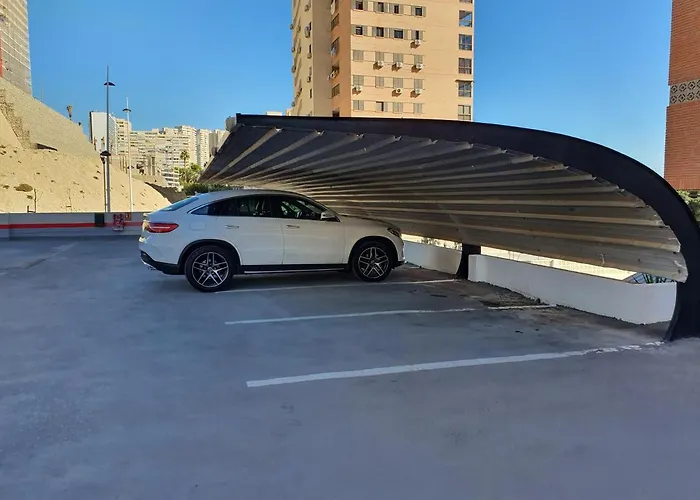 Principado Marina Μπένιντορμ
